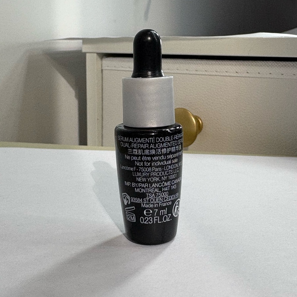 Lancome Génifique Ultimate Serum - Picture 2 of 5